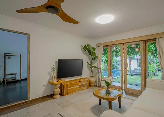 Charming With Private Pool & Garden *