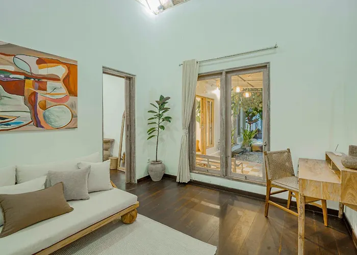 Villa Charming With Private Pool & Garden *